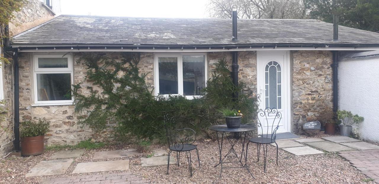 Monkton Court House 3*